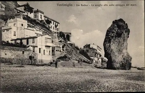 Ak Ventimiglia Liguria, Les Rochers, Lo Scoglio alto alla sulla spiaggia del mare