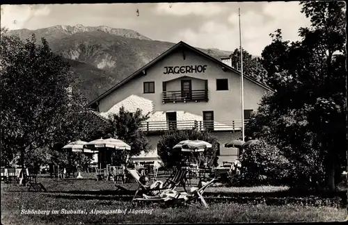 Ak Schönberg im Stubaital in Tirol, Alpengasthof Jägerhof, Gartenterrasse