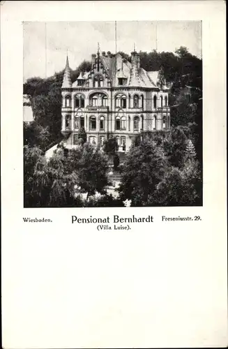 Ak Wiesbaden in Hessen, Freseniusstraße 29, Pensionat Bernhardt, Villa Luise, Totalansicht