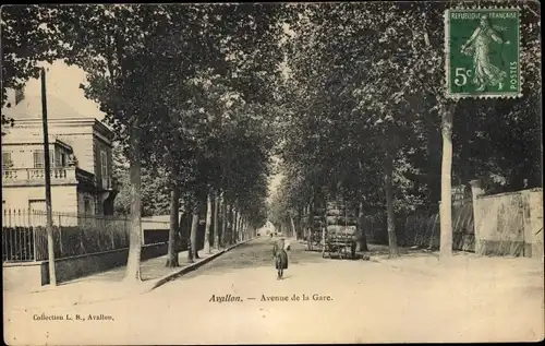 Ak Avallon Yonne, Avenue de la Gare