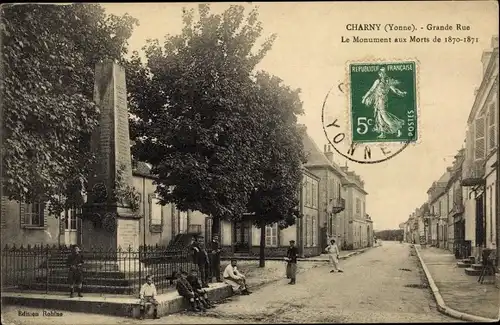 Ak Charny Yonne, Grande Rue, Monument aux Morts 70-71