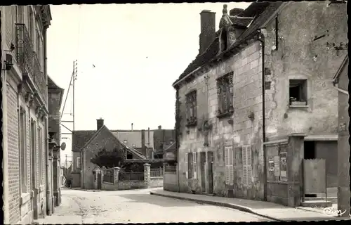 Ak Coulanges la Vineuse, Yonne, Rue Marcel Hugot