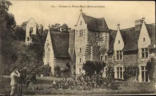 Ak Le Plessis-Macé Maine et Loire, Chateau, Schloss