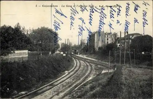 Ak Colombes Hauts de Seine, La Gare et L´Avenue Noté