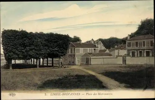 Ak Limeil Brevannes Val de Marne, Place des Maronniers