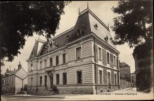 Ak Pithiviers Loiret, Caisse d'Epargne
