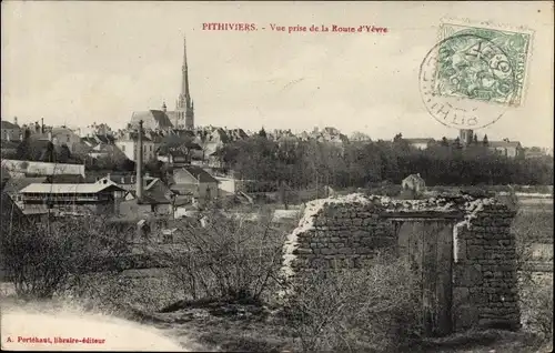 Ak Pithiviers Loiret, Vue prise de la Route d'Yèvre