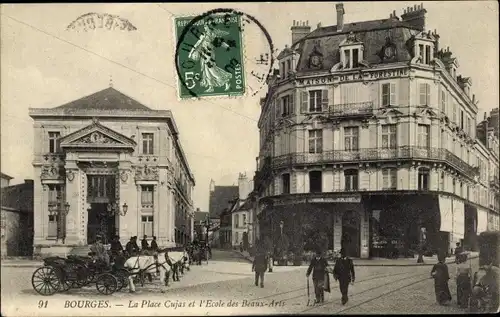 Ak Bourges Cher, Place Cujas et École des Beaux Arts