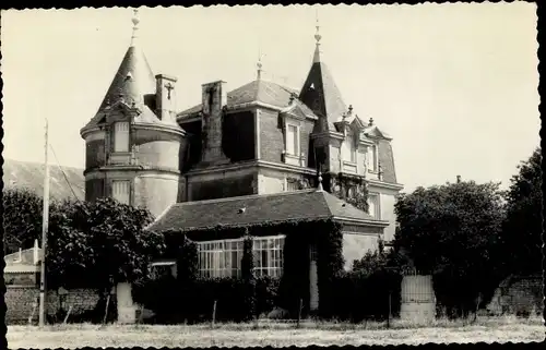 Ak Fors Deux-Sèvres, Le Chateau