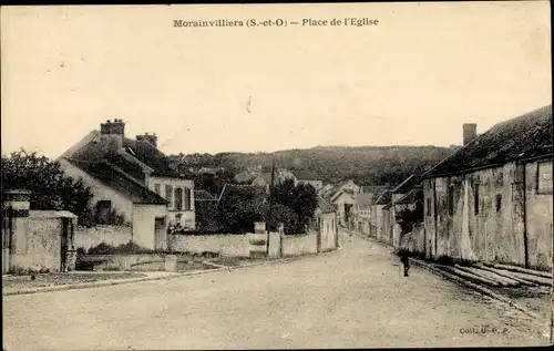 Ak Morainvilliers Yvelines, Place de l'Eglise