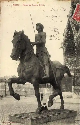 Ak Reims Marne, Statue de Jeanne d'Arc