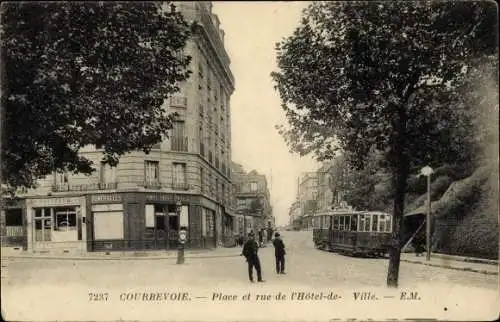 Ak Courbevoie Hauts de Seine, Place et Rue de l´Hôtel de Ville