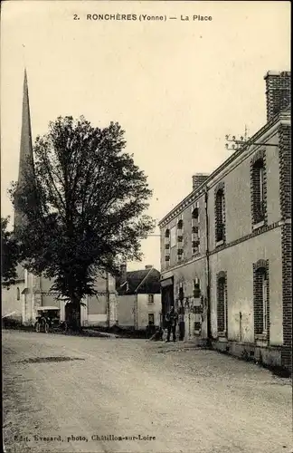 Ak Ronchères Yonne, La Place