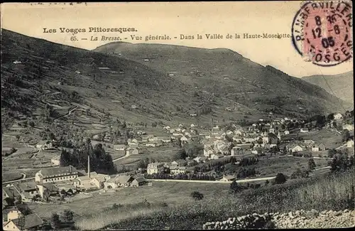 Ak La Bresse Vosges, Vue generale, Dans la Vallee de la Haute Moselotte