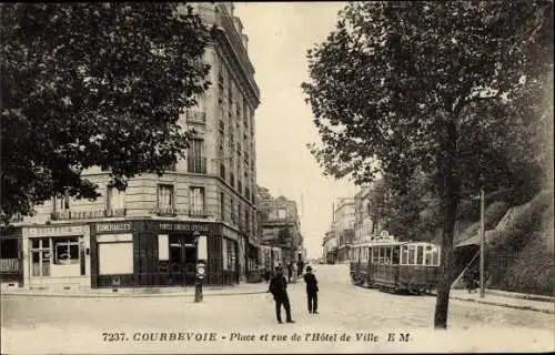 Ak Courbevoie Hauts de Seine, Place et Rue de l´Hôtel de Ville