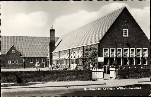 Ak IJsselmonde Rotterdam Südholland Niederlande, Koningin Wilhelminaschool