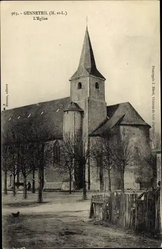 Ak Genneteil Maine et Loire, L'Eglise