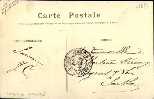 Ak Genneteil Maine et Loire, Place de l'Eglise