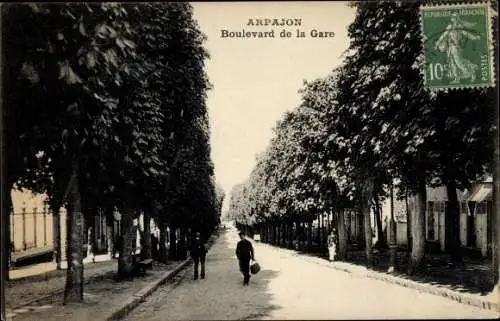 Ak Arpajon Essonne, Boulevard de la Gare