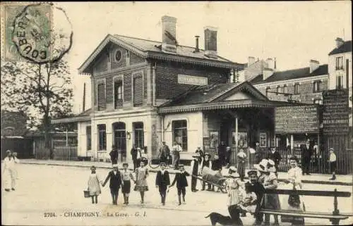 Ak Champigny Val de Marne, La Gare