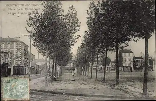 Ak Montreuil sous Bois Seine-Saint-Denis, Place de la République