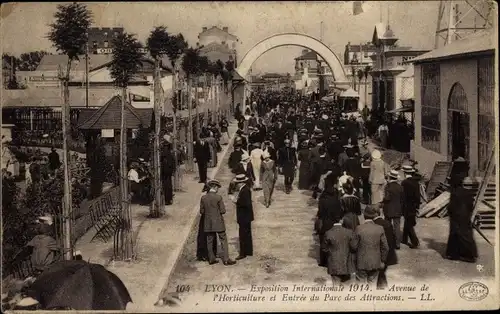 Ak Lyon Rhône, Exposition Internationale 1914, Avenue de l´Horticulture et Entree du Parc