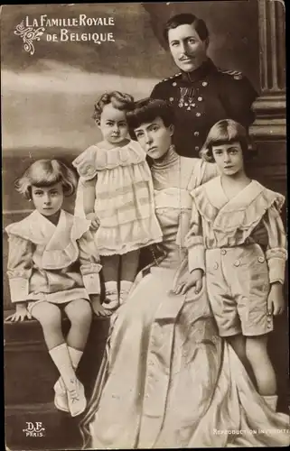 Künstler Ak König Albert I. von Belgien, Königin Elisabeth Gabriele von Belgien, Kinder