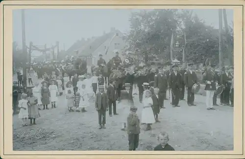 Kabinettfoto Salzwedel in der Altmark, Fotograf Rud. Oberst, Schützenfest, Umzug