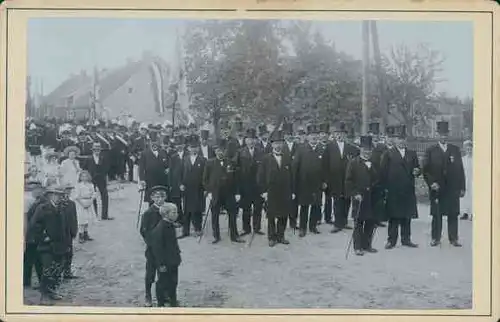 Kabinettfoto Salzwedel Altmark, Fotograf Rud. Oberst, Schützenfest, Festzug, Gruppenbild