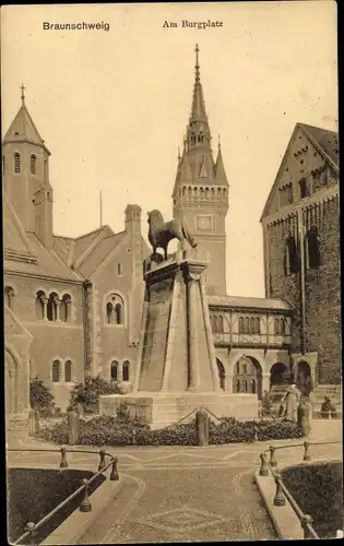 Ak Braunschweig in Niedersachsen, Am Burgplatz