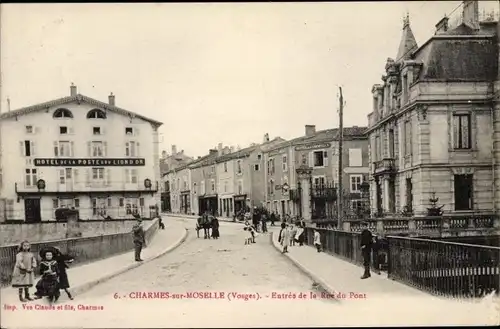 Ak Charmes Vosges, Entree de la Rue du Pont