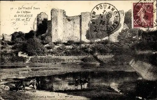 Ak Pouancé Maine-et-Loire, Vieilles Tours du Château