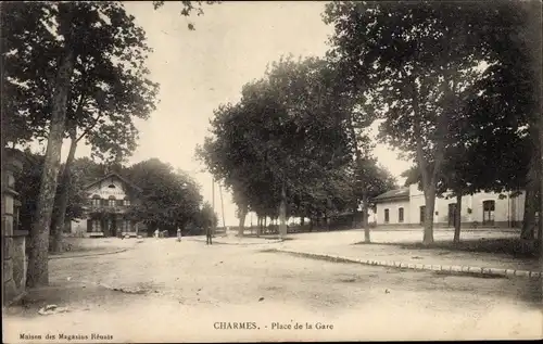 Ak Charmes Vosges, Place de la Gare