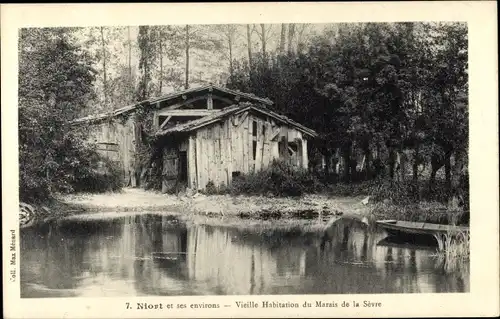 Ak Niort Deux Sèvres, Vieille Habitation du Marais de la Sèvre