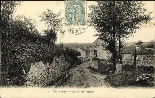 Ak Maurecourt Yvelines, Sortie du Village