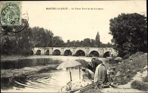 Ak Mantes la Jolie Yvelines, Vieux Pont et les Laveuses