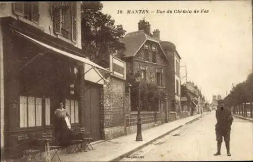 Ak Mantes Yvelines, Rue du Chemin de Fer