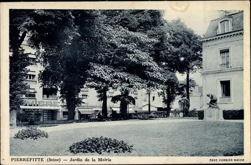 Ak Pierrefitte Seine Saint Denis, Jardin de la Mairie