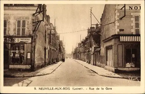 Ak Neuville aux Bois Loiret, Rue de la Gare