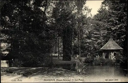 Ak Fenioux Deux Sèvres, Le Parc