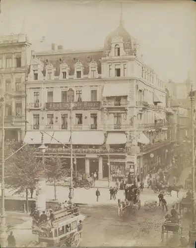 Foto Berlin Mitte, Unter den Linden, Hotel und Café Bauer, Pferdewagen, Kutsche, Hermann Rückwardt