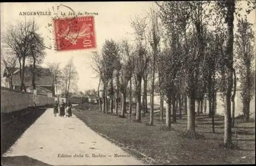 Ak Angerville Essonne, Le Jeu de Paume