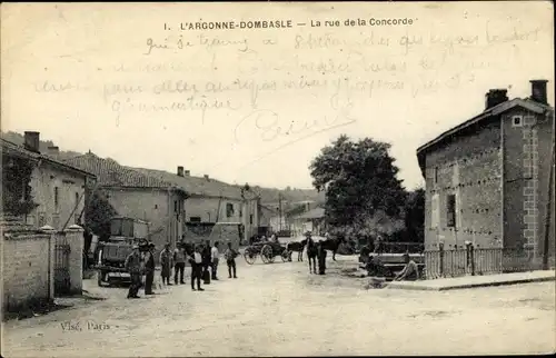 Ak Dombasle en Argonne Meuse, La rue de la Concorde