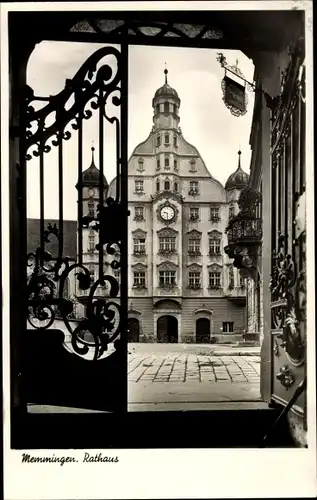 Ak Memmingen in Schwaben, Rathaus, Eingangstor