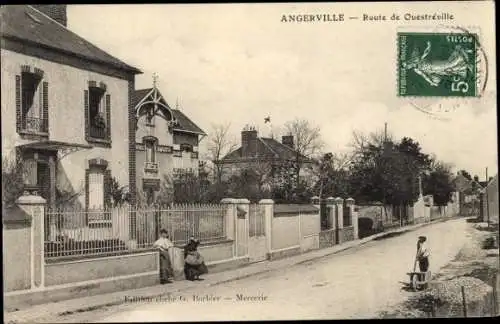 Ak Angerville Essonne, Route de Ouestréville