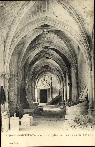 Ak Saint-Jouin-de-Marnes Deux Sèvres, Intérieur de l´Église, Le Cloître