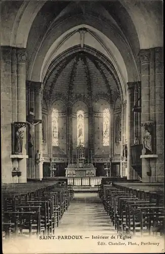 Ak Saint Pardoux Deux Sèvres, Intérieur de l´Église