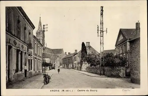 Ak Angrie Maine et Loire, Centre du Bourg