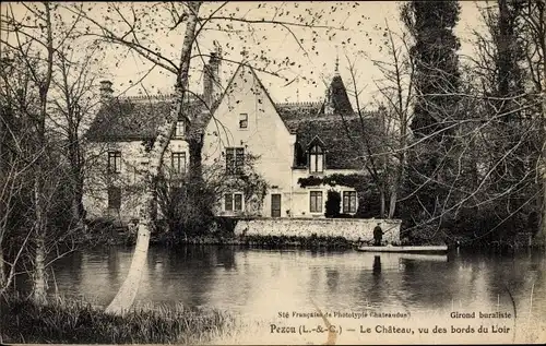 Ak Pezou Loir et Cher, Le Château, vu des Bords du Loir