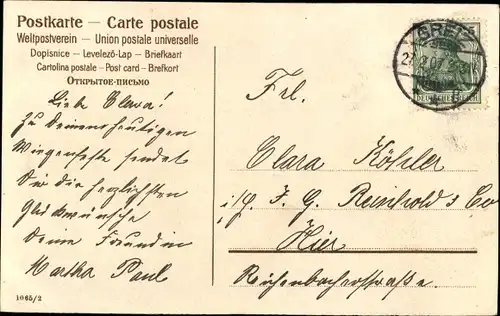 Ak Glückwunsch Geburtstag, Junge mit Blumenstrauß